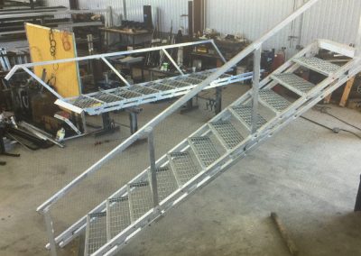 The boat lift company lake conroe livingston houston town ponds aluminum stairs