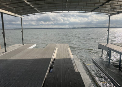 Platform Lift on Lake Conroe and Lake Livingston
