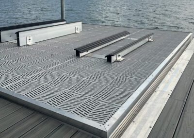 Jet Skit Platform Lift on Lake Conroe and Lake Livingston